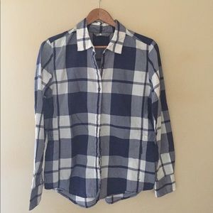 2/$30 The North Face performance wear plaid